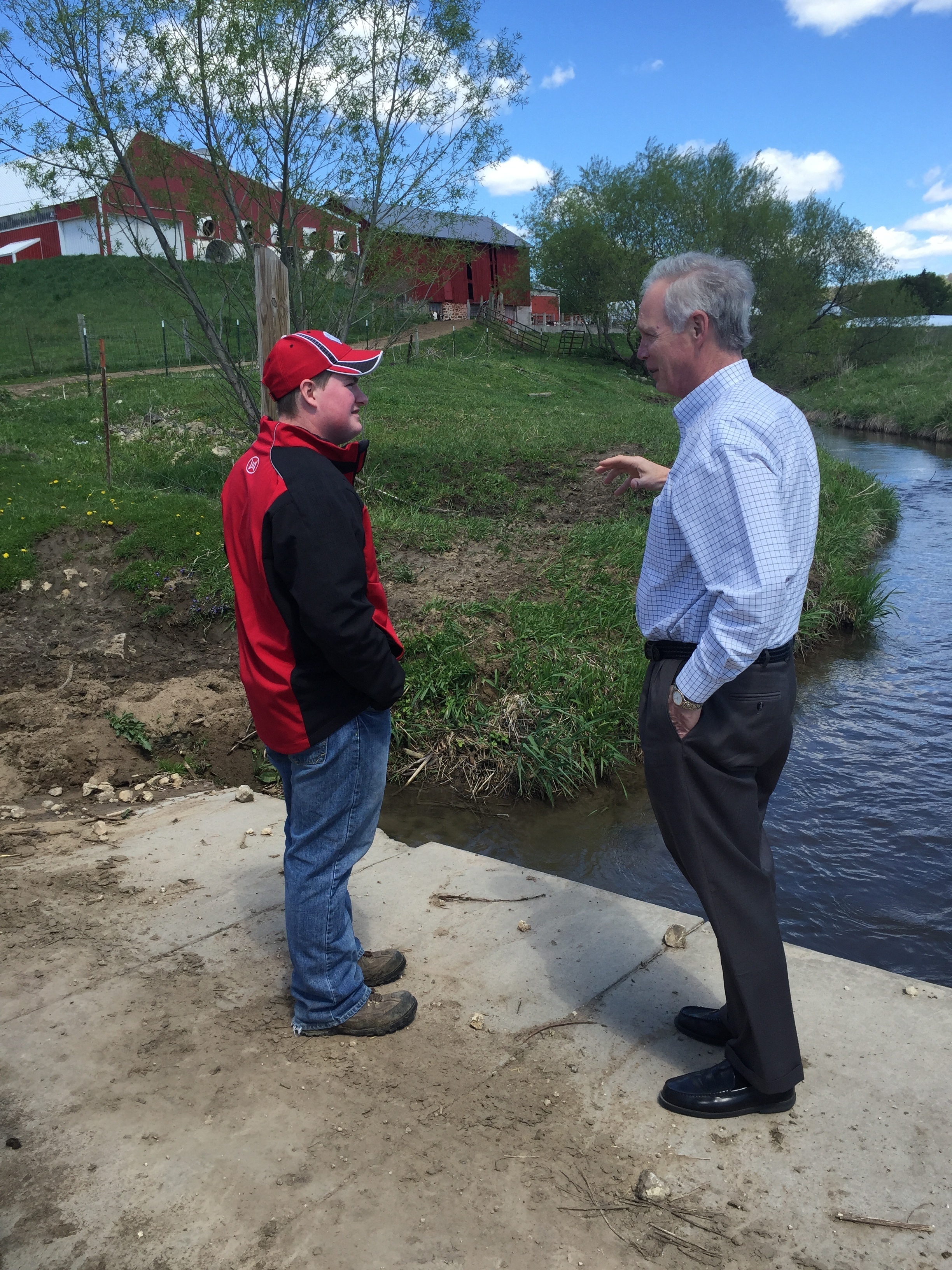 #RonOntheRoad: Ron Johnson at the Lane Creek Dairy in Barre Mills, WI
