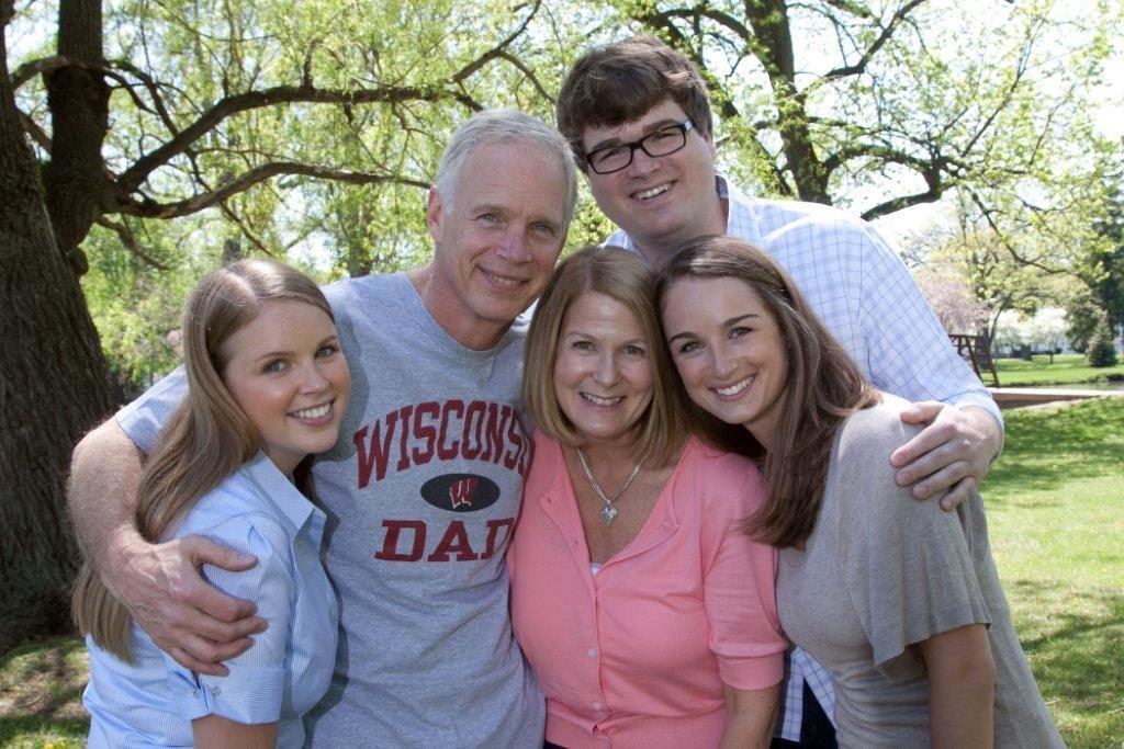 Wisconsin Dad Family Picture